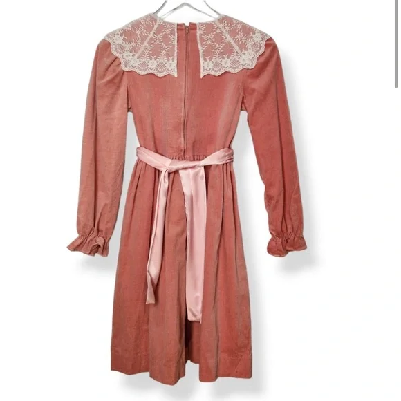 vera wang vintage dress Vera Wang Gown main image 1